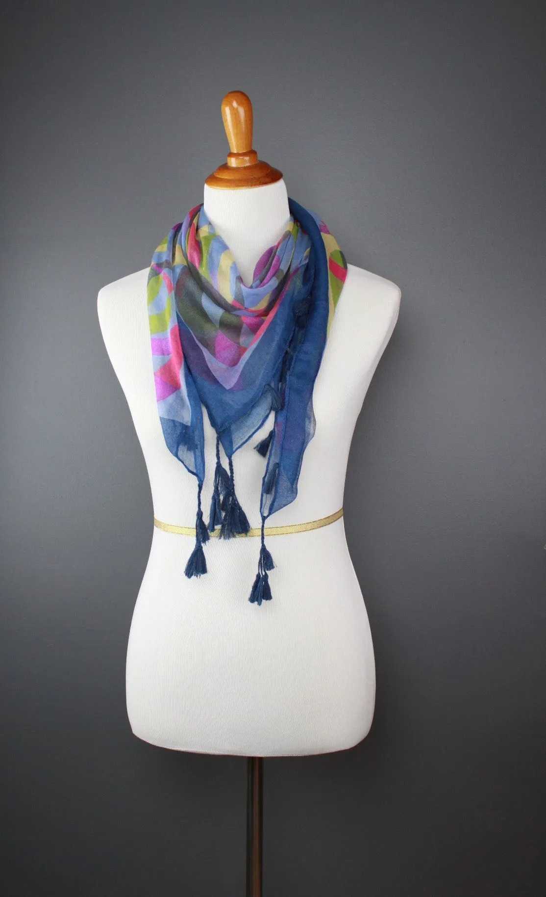 Aleutian Geo Tassel Scarf