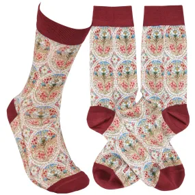 FARMHOUSE FLORAL SOCKS