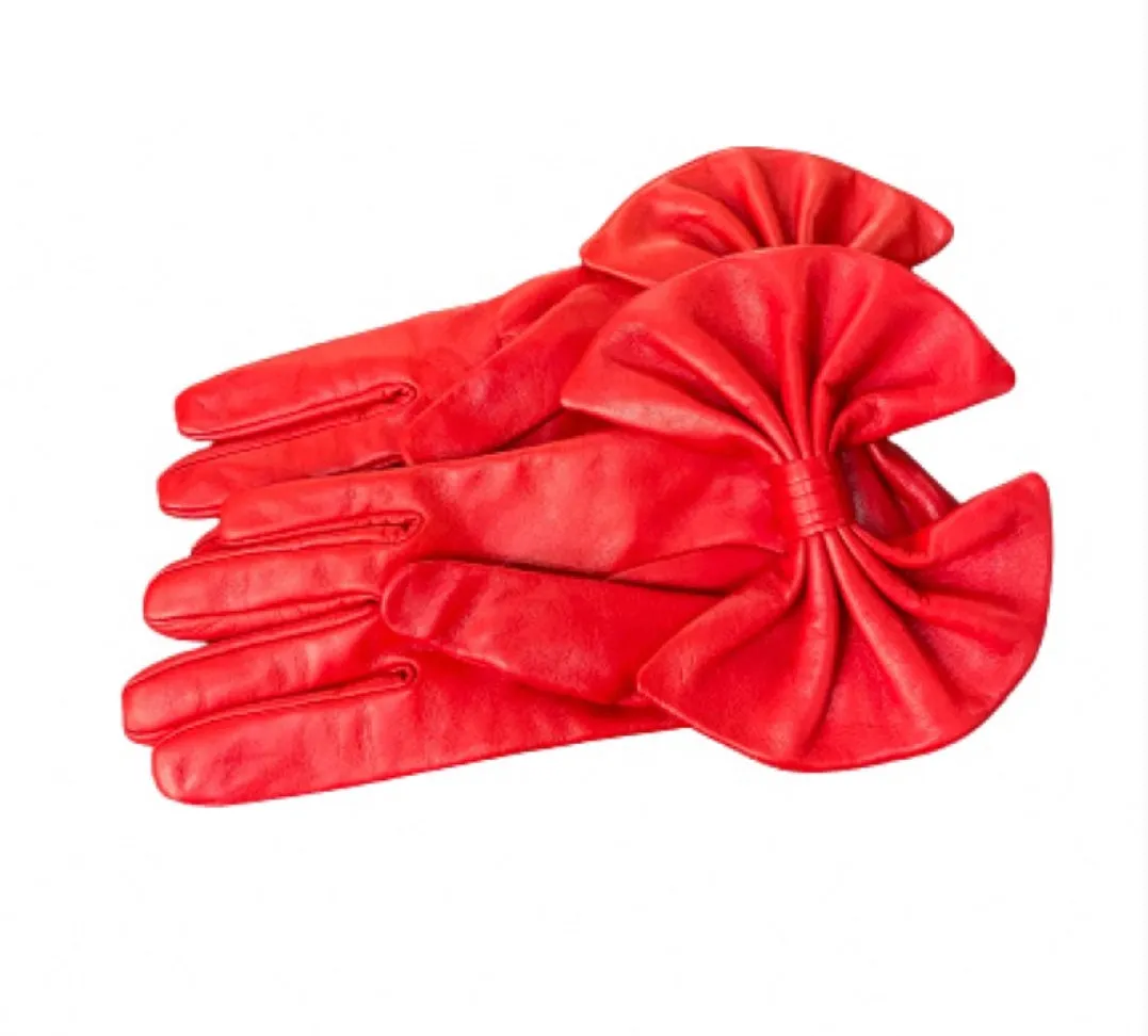 Stephanie Minnie Massive - Women's Silk Lined Leather Gloves