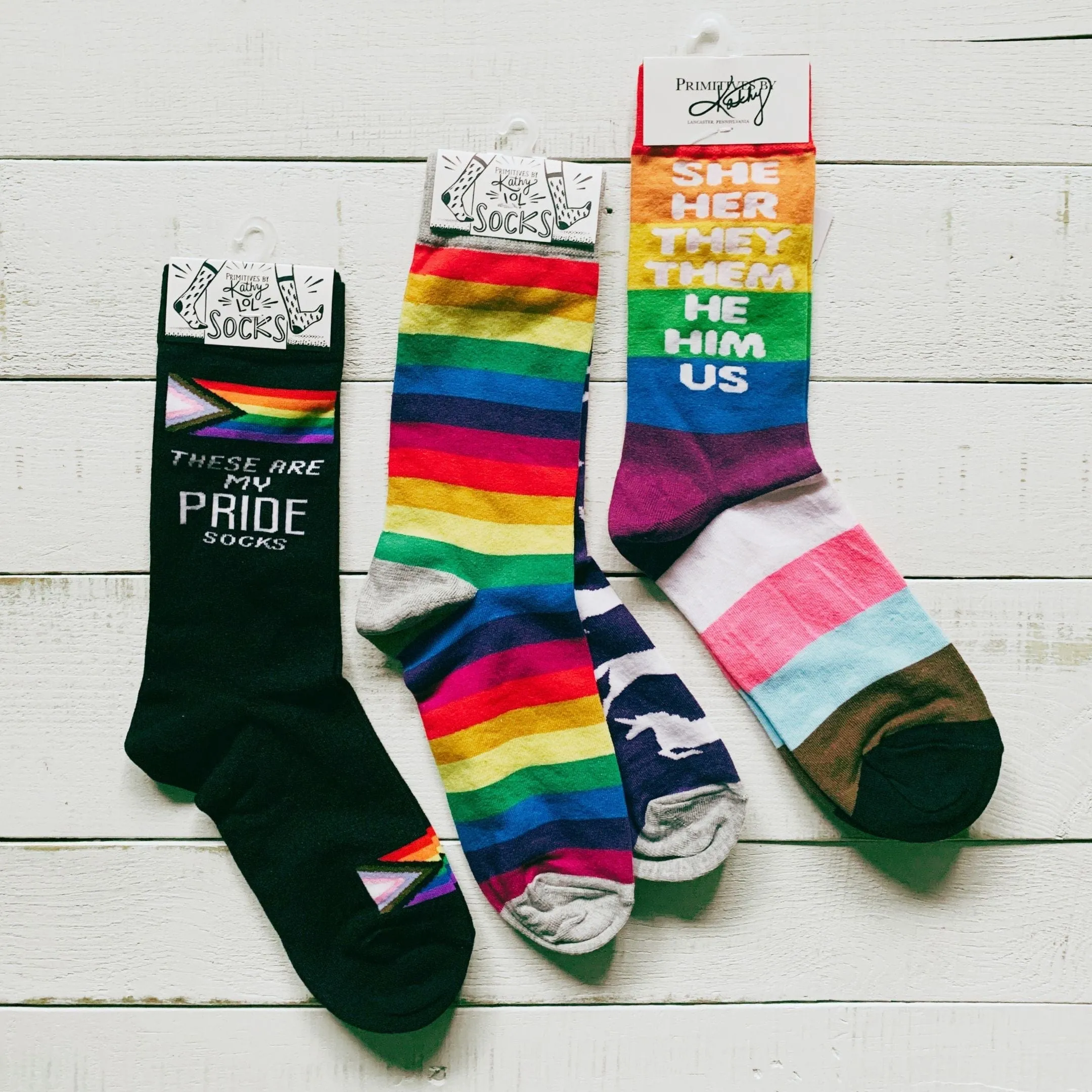 The Bullish Store Women's Mismatched Rainbows And Unicorns Socks